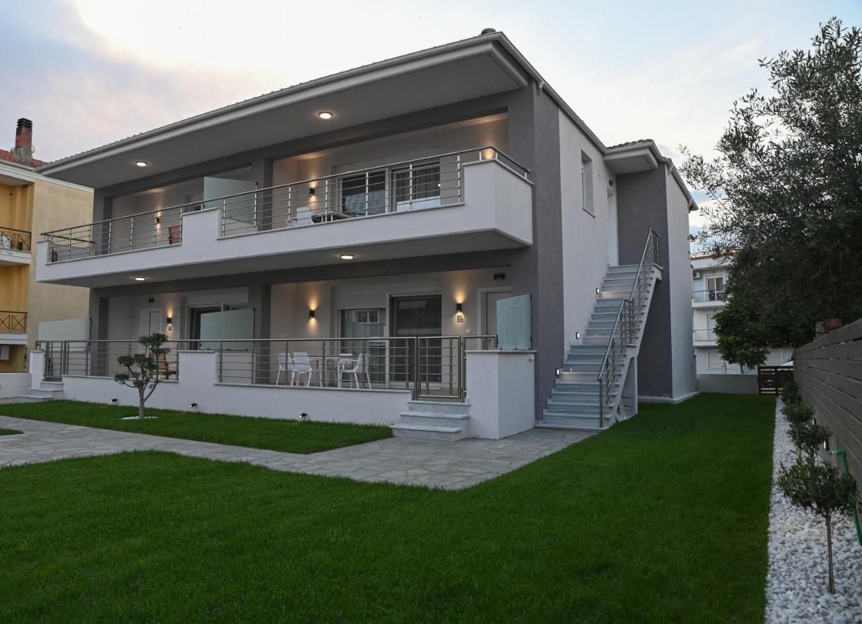 Faidra Apartments Nea Peramos  Exterior photo